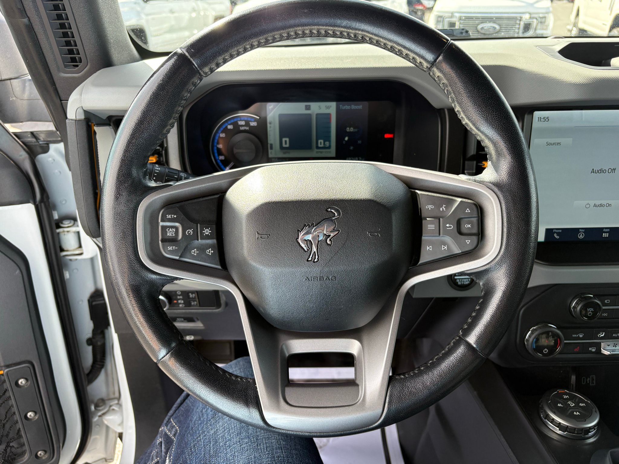 Used 2021 Ford Bronco 4-Door AWD/4WD image 12
