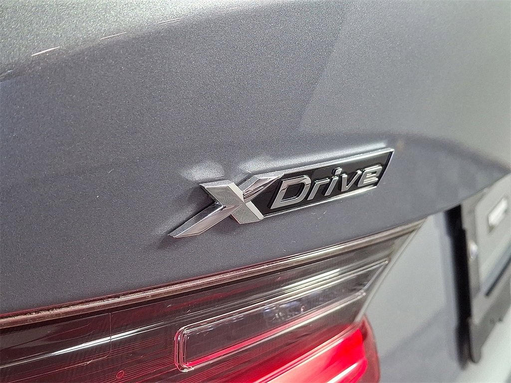 Used 2023 BMW 330i xDrive Sedan w/ Premium Package image 28