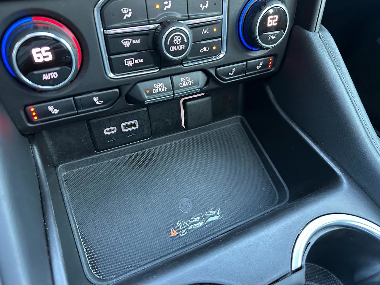 Used 2021 Chevrolet Tahoe LT w/ LT Signature Package image 57