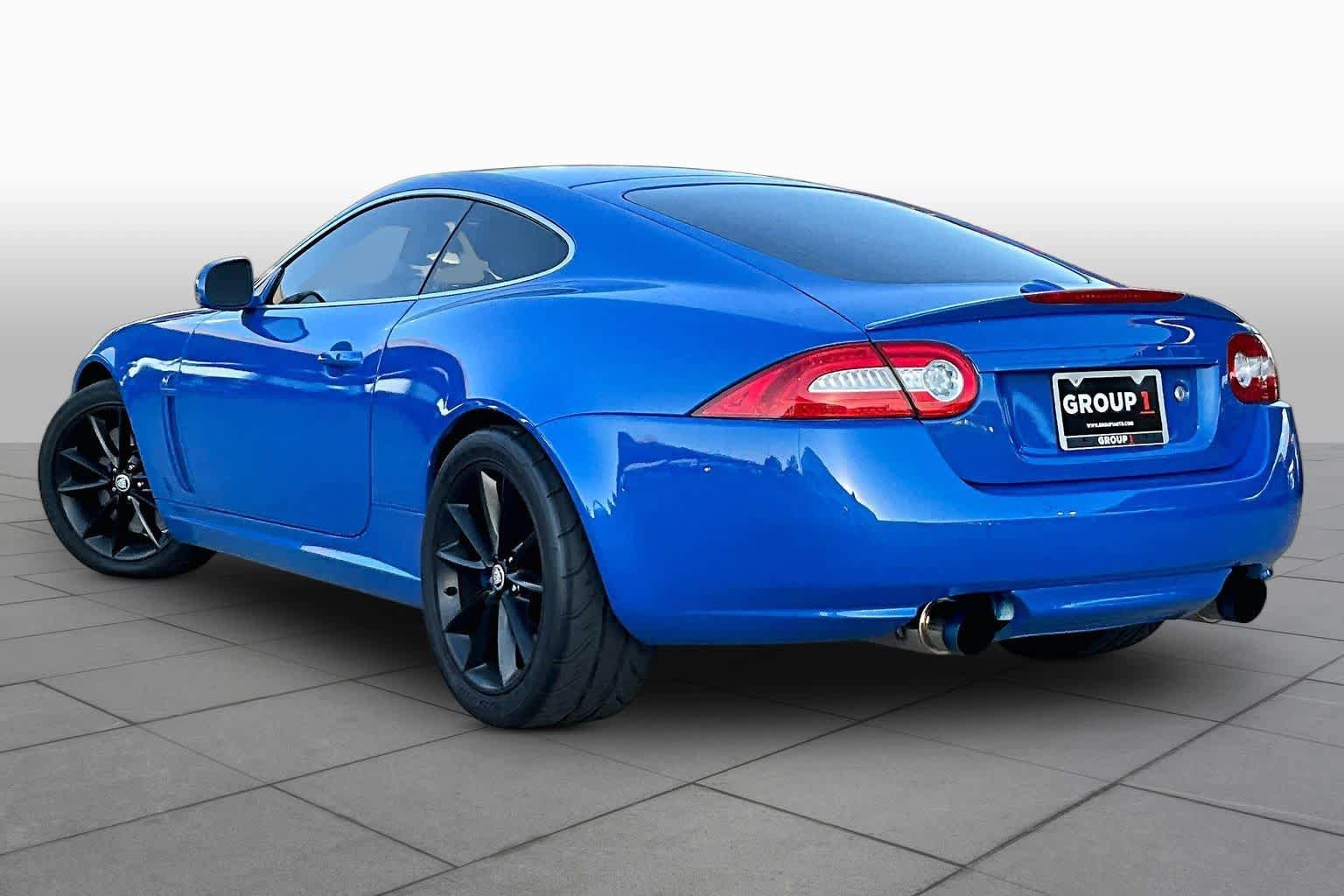 Used 2011 Jaguar XKR R RWD image 11