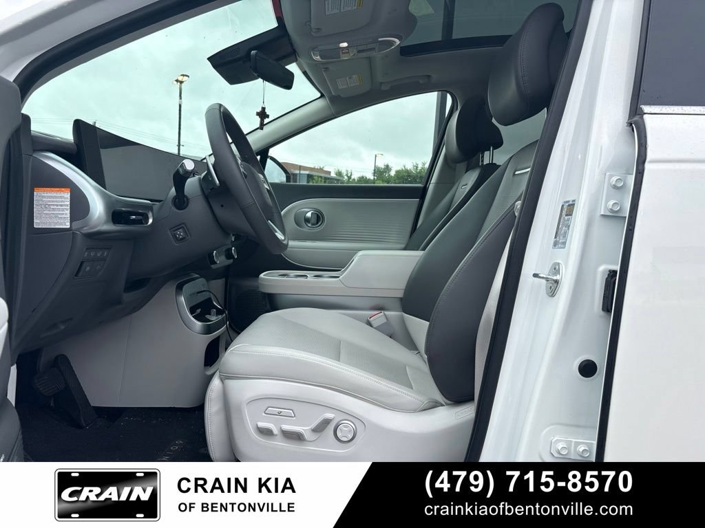 Used 2026 Hyundai Ioniq 9 Limited AWD/4WD image 4