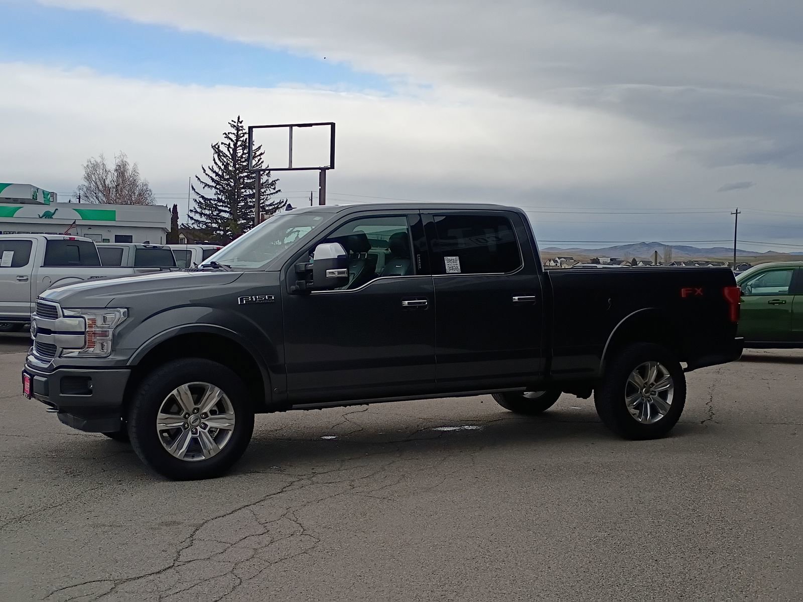 Used 2020 Ford F150 Platinum w/ Equipment Group 701A Luxury AWD/4WD image 5