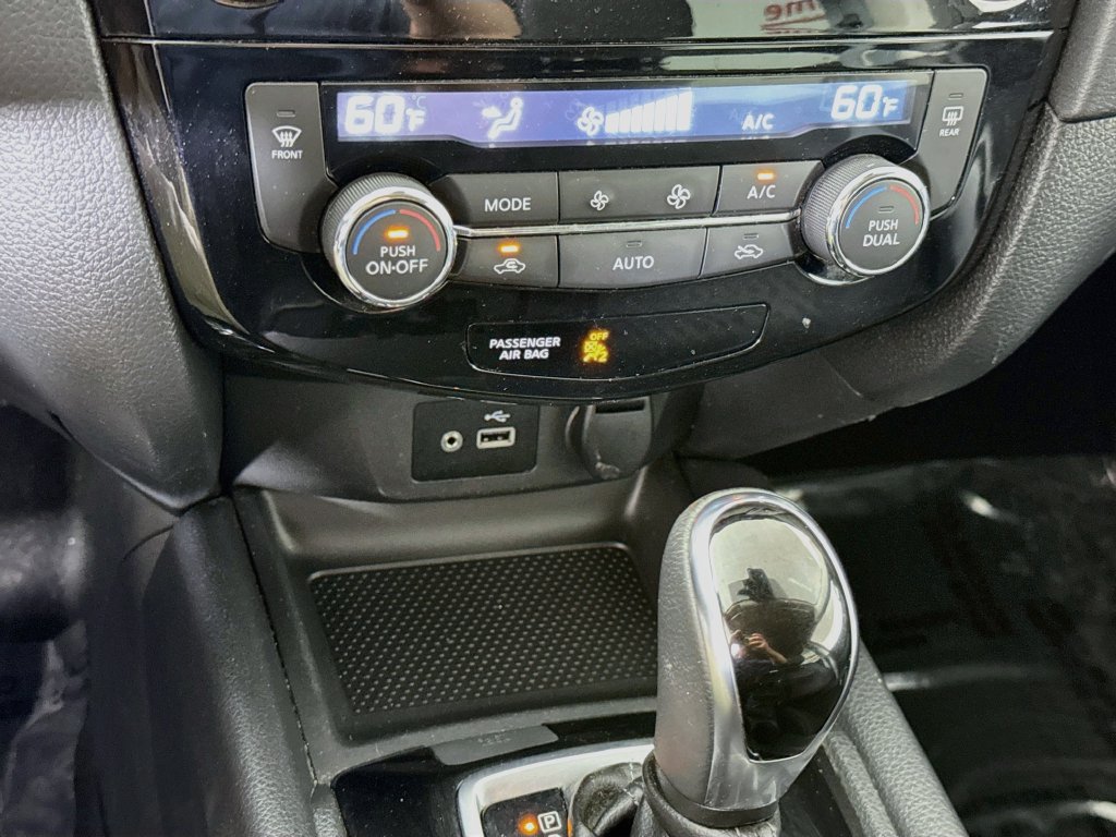 Certified 2020 Nissan Rogue SV AWD/4WD image 8