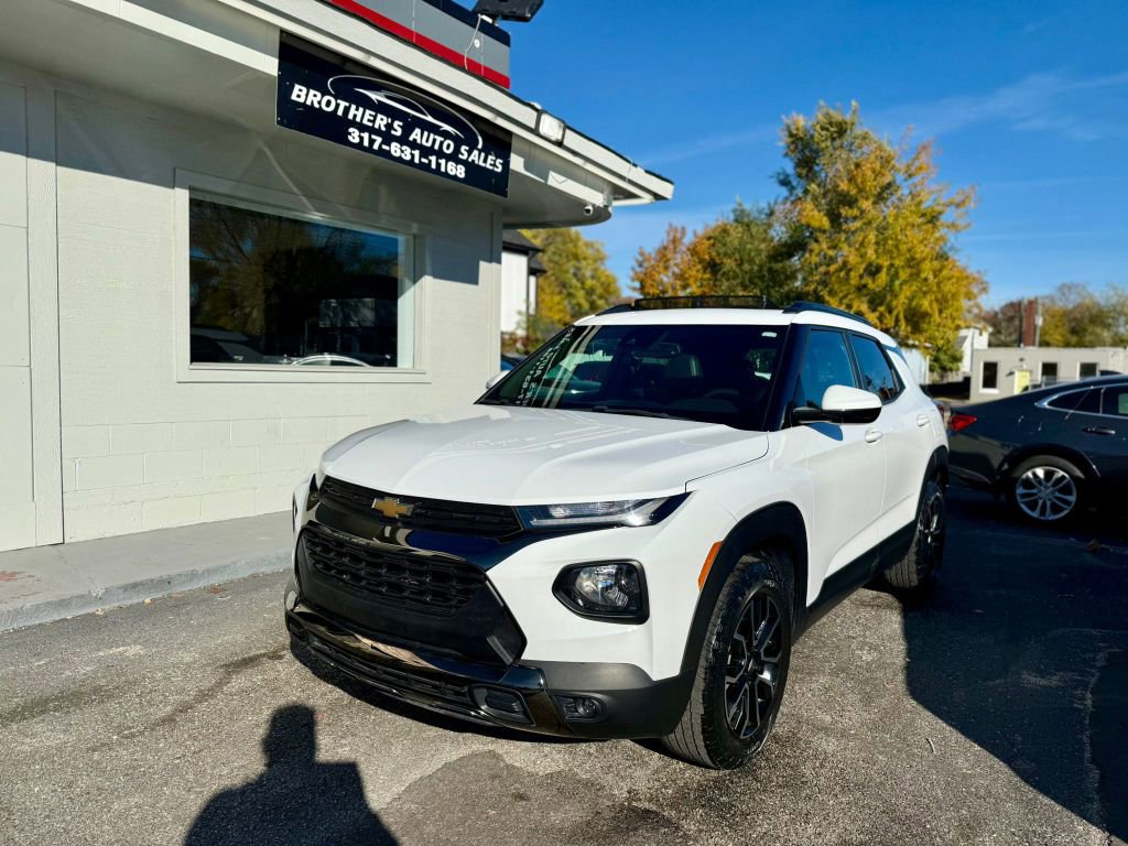 Used 2021 Chevrolet TrailBlazer ACTIV w/ Sun and Liftgate Package image 1