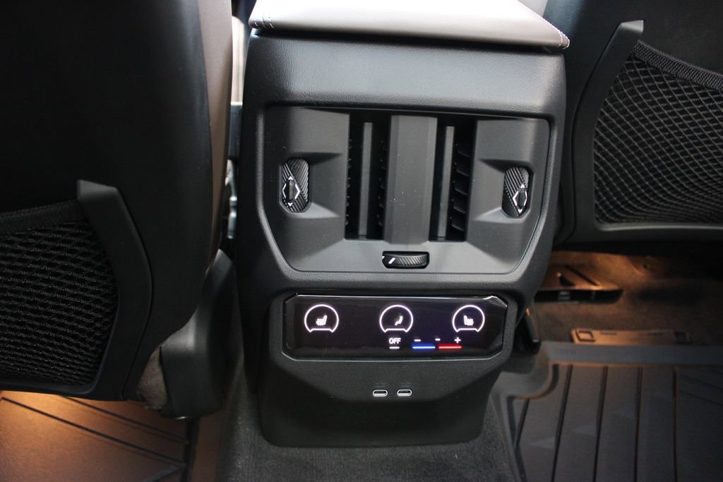 New 2026 BMW X3 xDrive30 w/ Convenience Package image 40