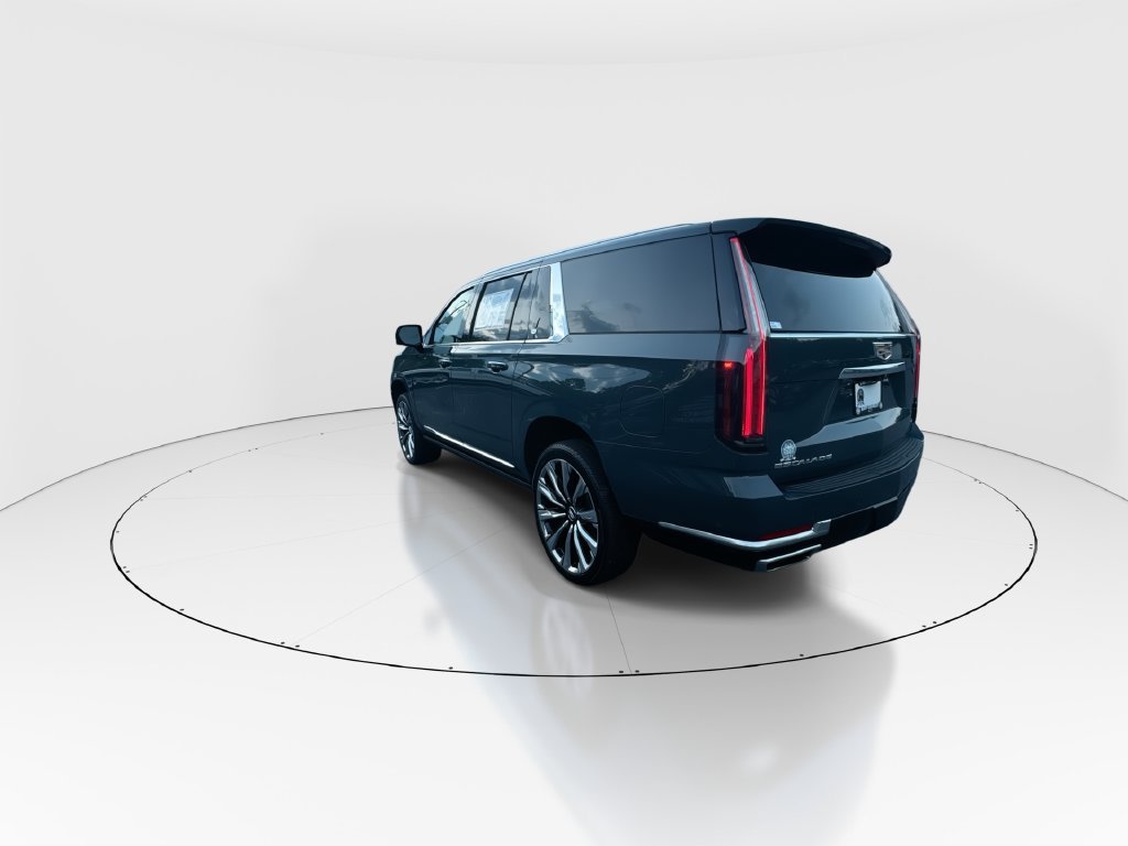 Used 2026 Cadillac Escalade ESV Luxury w/ Touring Package AWD/4WD image 6
