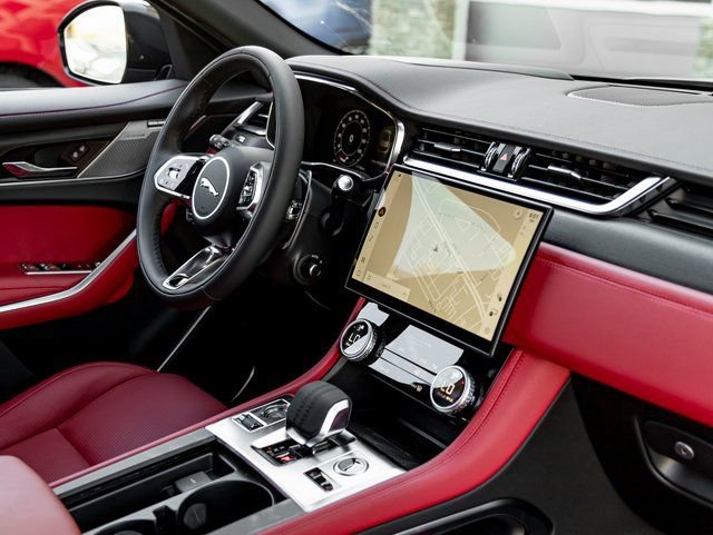 New 2026 Jaguar F-PACE R-Dynamic S AWD/4WD image 30