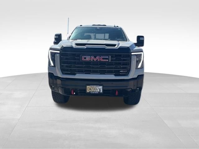 Used 2026 GMC Sierra 2500 AT4X AWD/4WD image 2