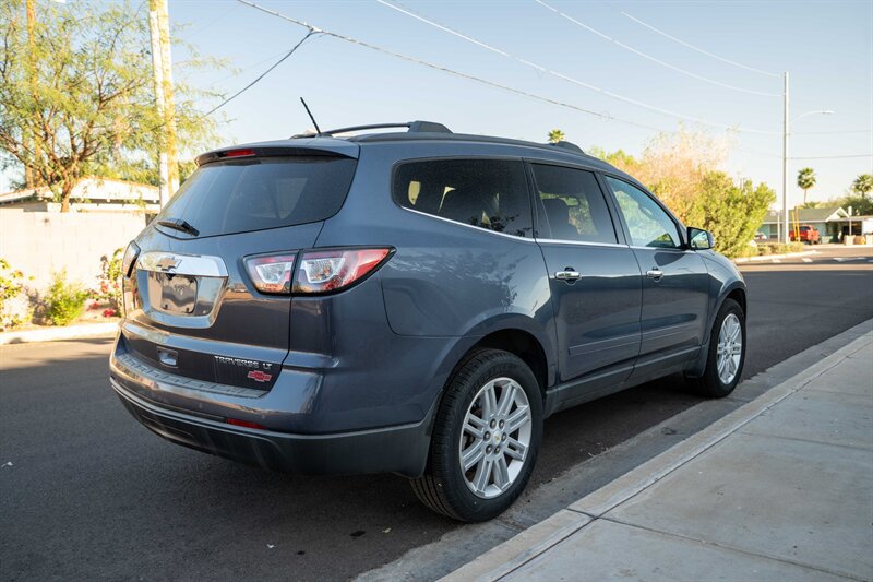 Used 2013 Chevrolet Traverse LT w/ All-Star Edition FWD image 5