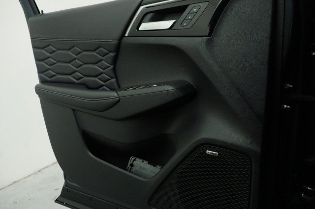 New 2026 Mitsubishi Outlander SEL FWD image 15