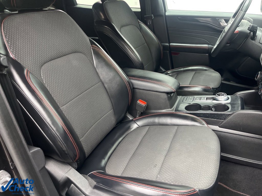 Used 2023 Ford Escape ST-Line image 21