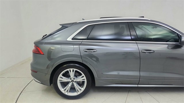 Used 2023 Audi Q8 Prestige w/ Prestige Package image 7