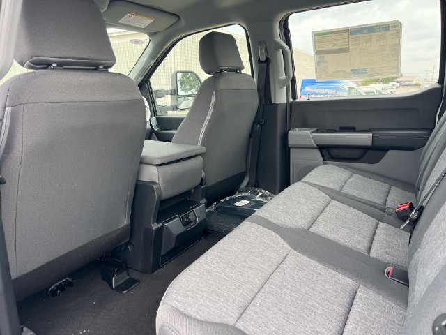 New 2027 Ford F350 XL w/ STX Appearance Package AWD/4WD image 17