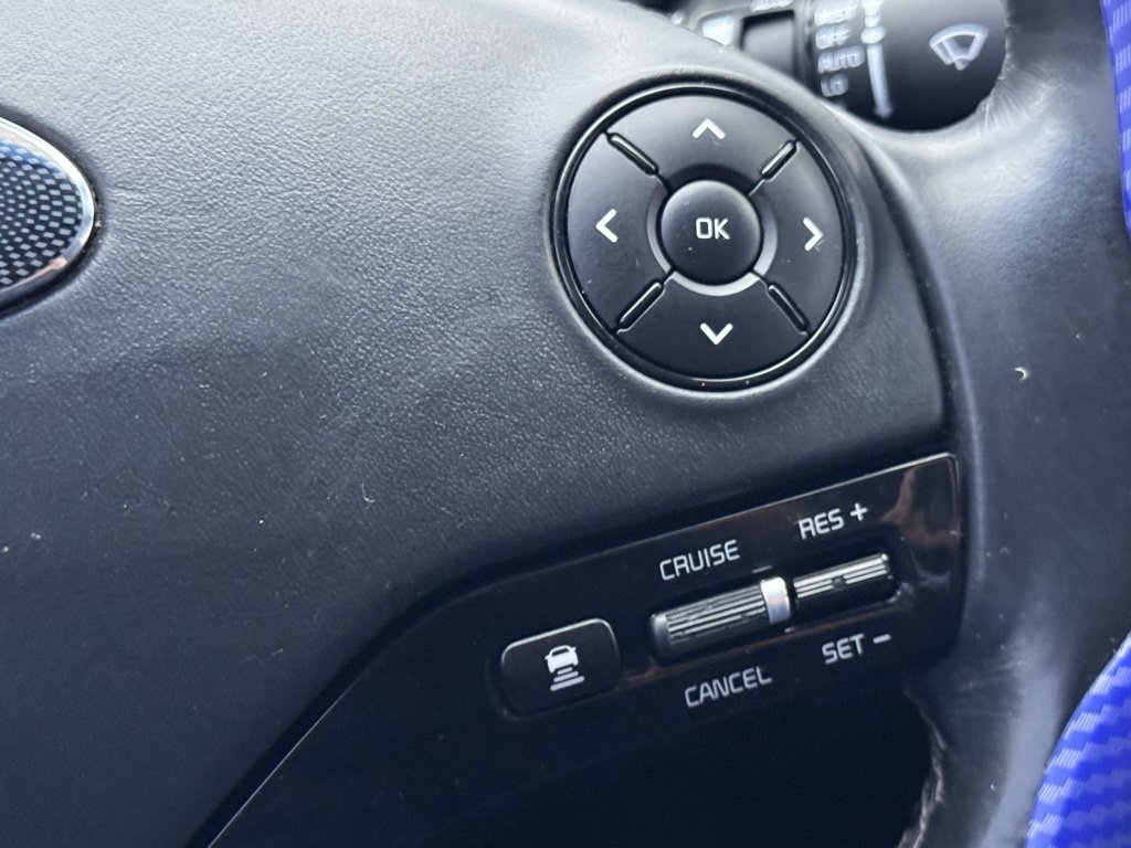 Used 2015 Kia K900 Luxury image 9