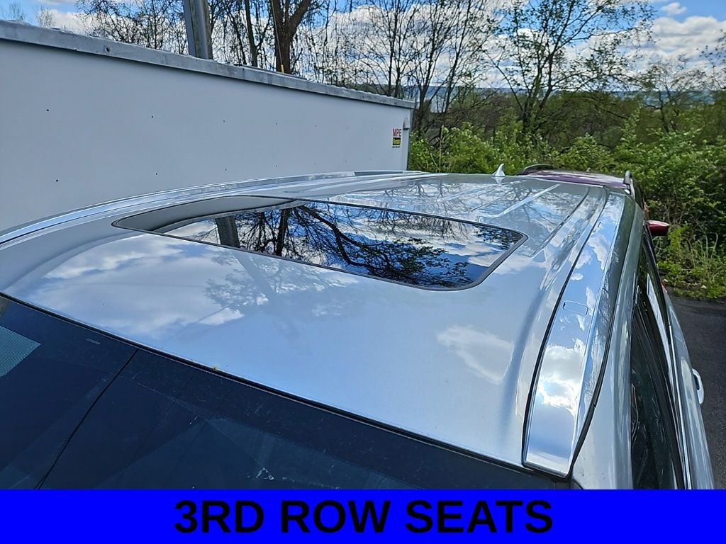 Used 2018 Toyota Highlander XLE w/ Carpet Mat Package (TMS) image 10