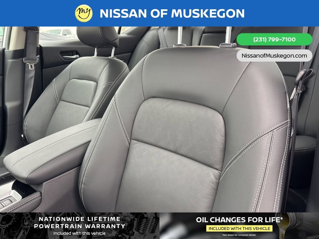 New 2025 Nissan Altima 2.5 SL image 13