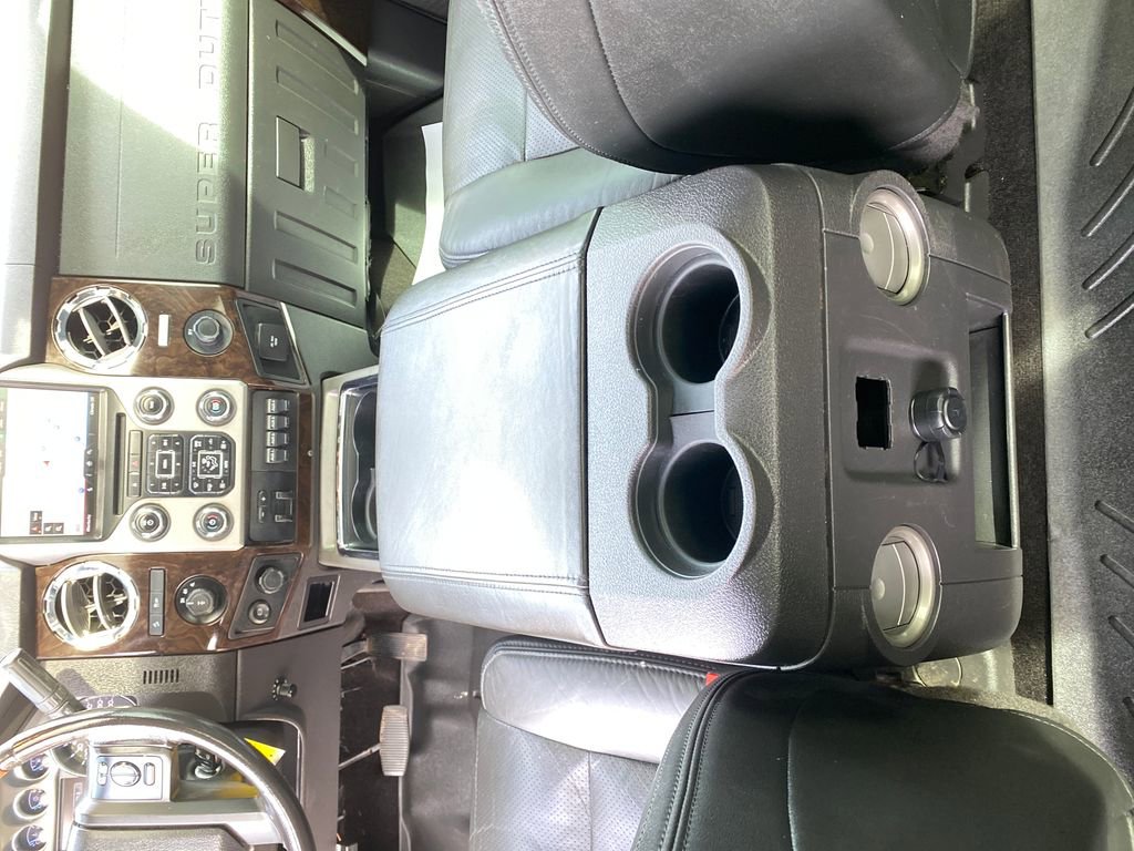 Used 2016 Ford F250 Platinum w/ FX4 Off-Road Package AWD/4WD image 26