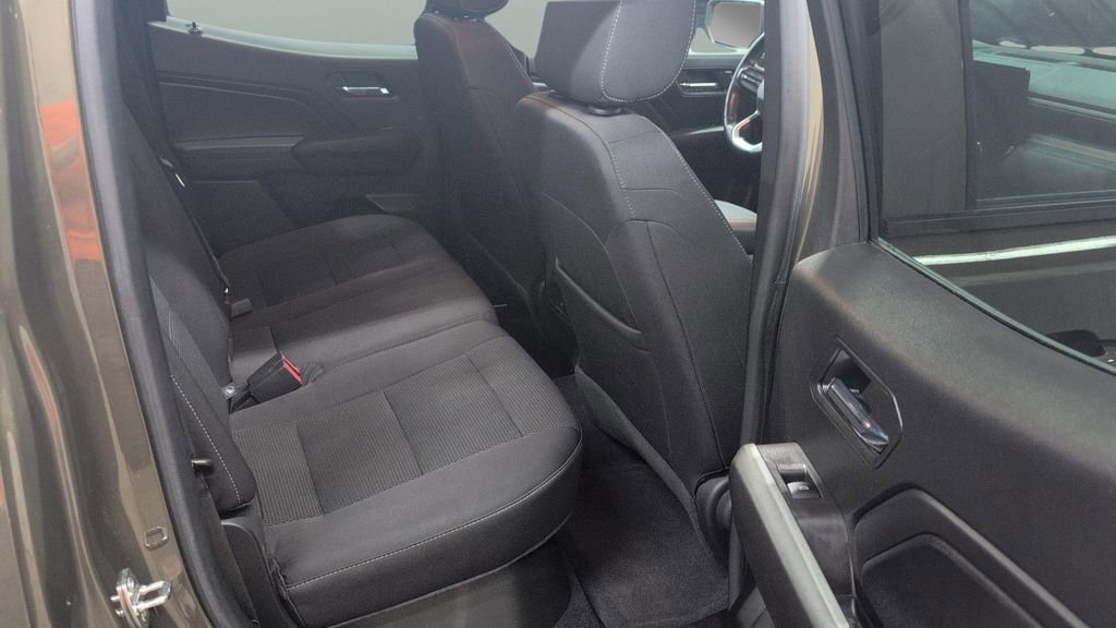 Used 2023 Chevrolet Colorado LT w/ LT Convenience Package image 17