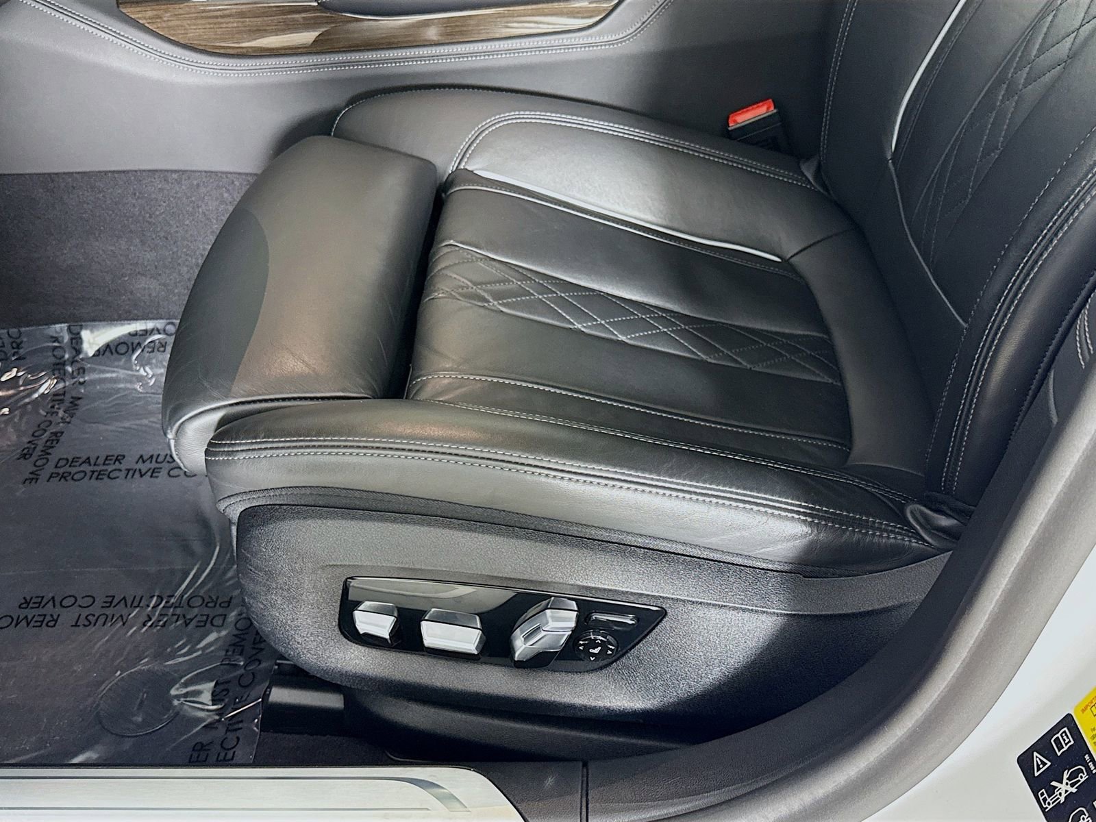 Certified 2022 BMW 750i xDrive image 20