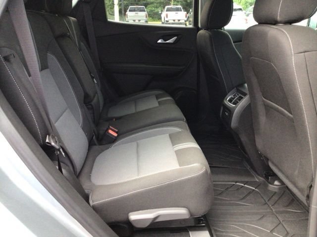 Used 2025 Chevrolet Blazer LT w/ Driver Confidence Package FWD image 16