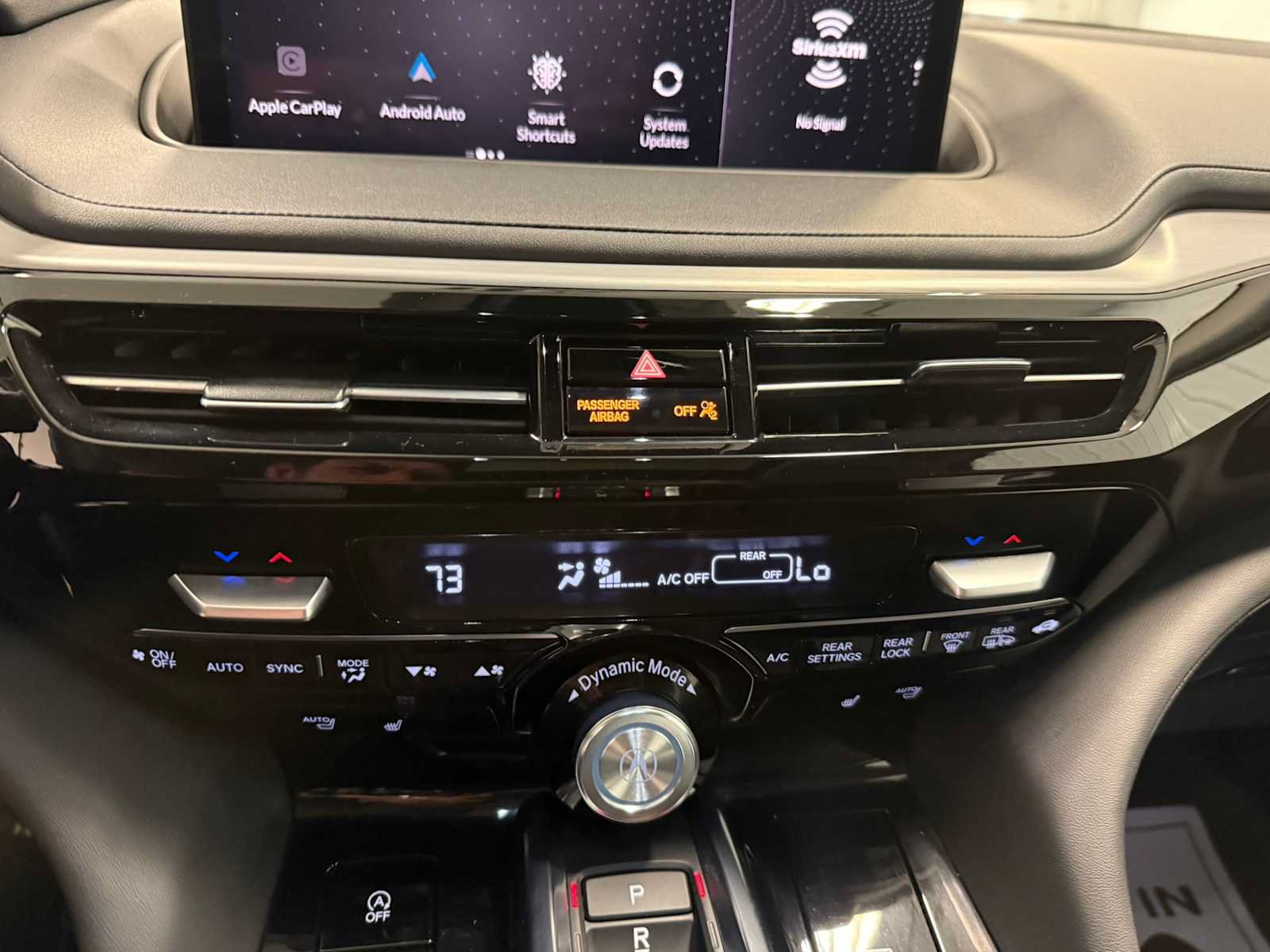 Used 2024 Acura MDX SH-AWD w/ Technology Package image 35