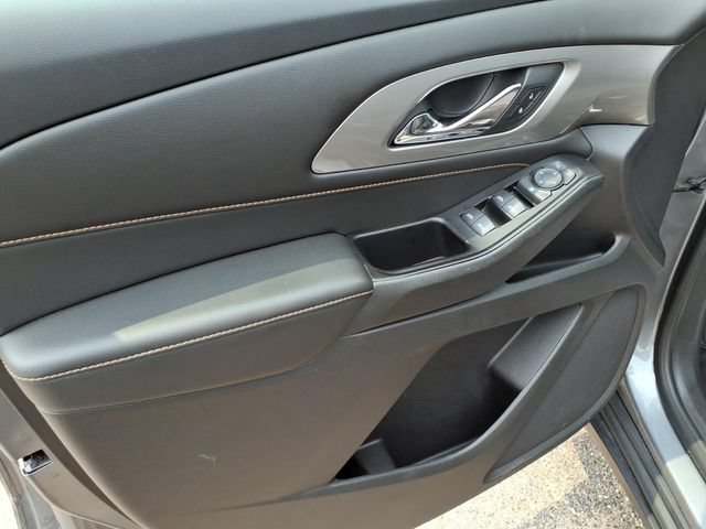 Used 2019 Chevrolet Traverse LS w/ LPO, Floor Liner Package FWD image 12