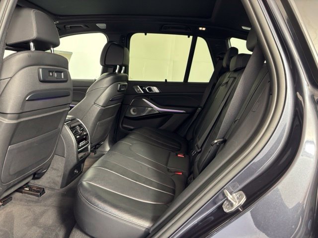 Used 2021 BMW X5 M50i w/ Executive Package AWD/4WD image 20