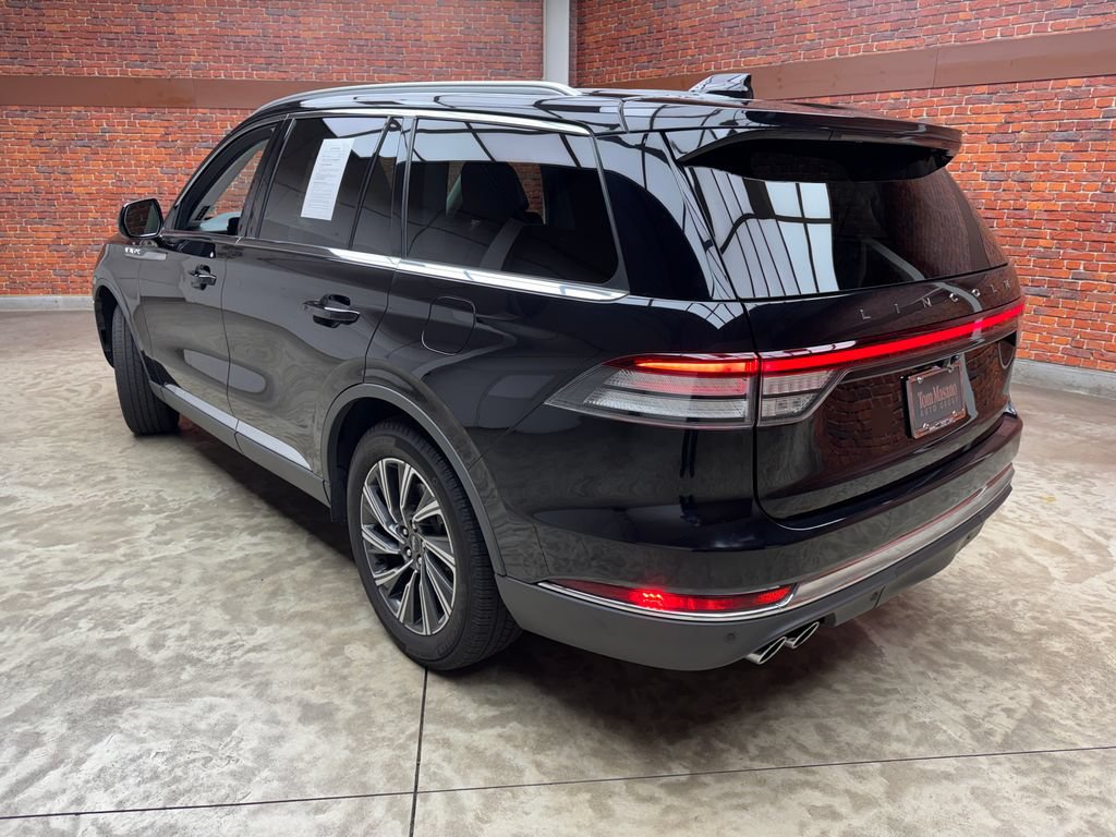 Used 2025 Lincoln Aviator AWD video 2