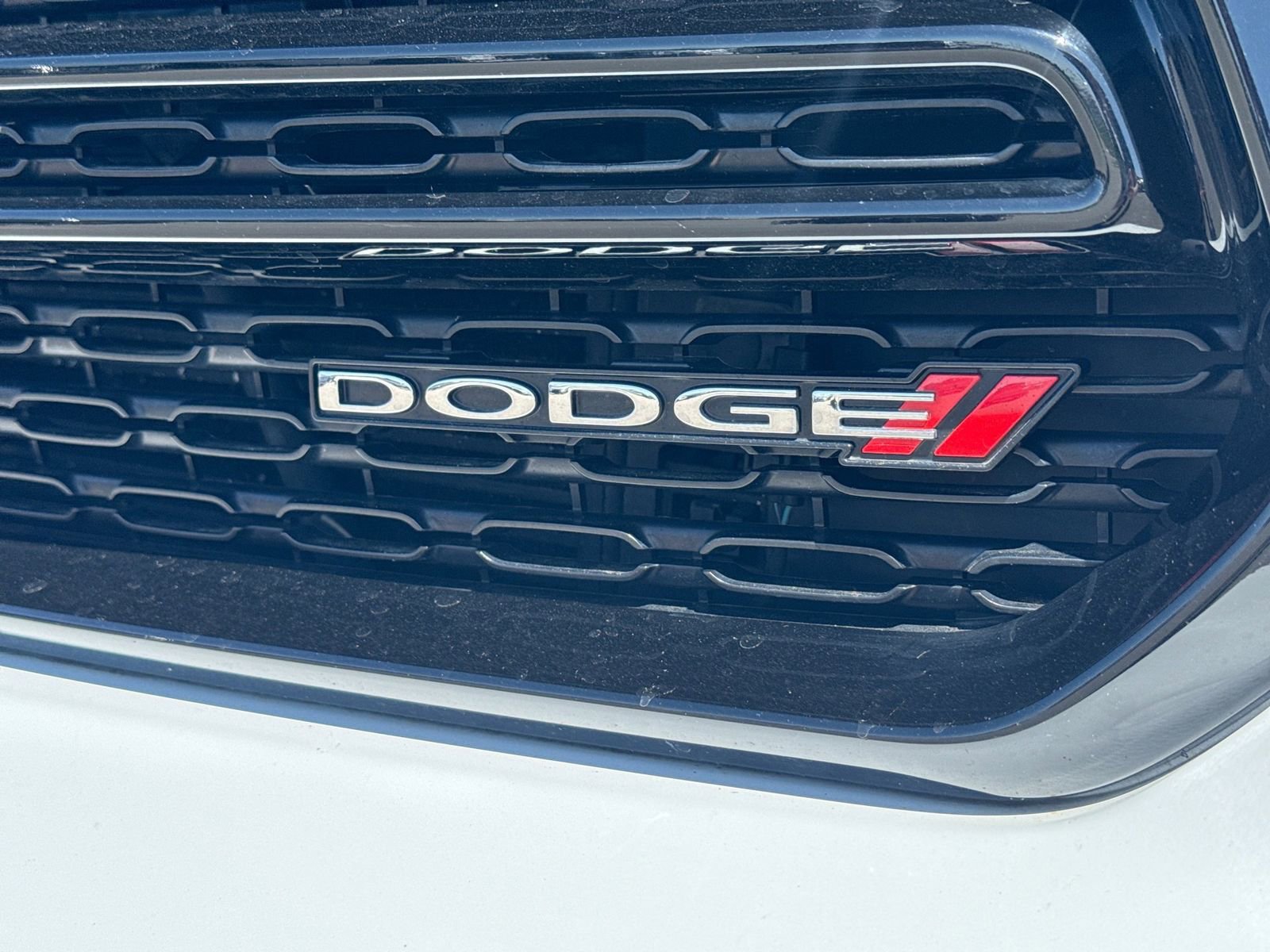 Used 2018 Dodge Durango SXT w/ Quick Order Package 2BB AWD/4WD image 14