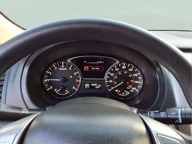 Used 2015 Nissan Altima 2.5 S w/ Power Driver Seat Package FWD image 11