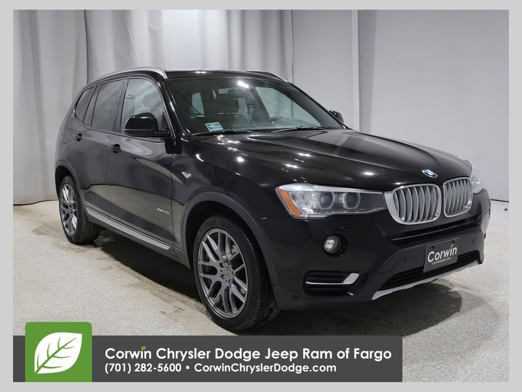 Used 2017 BMW X3 xDrive28i image 1
