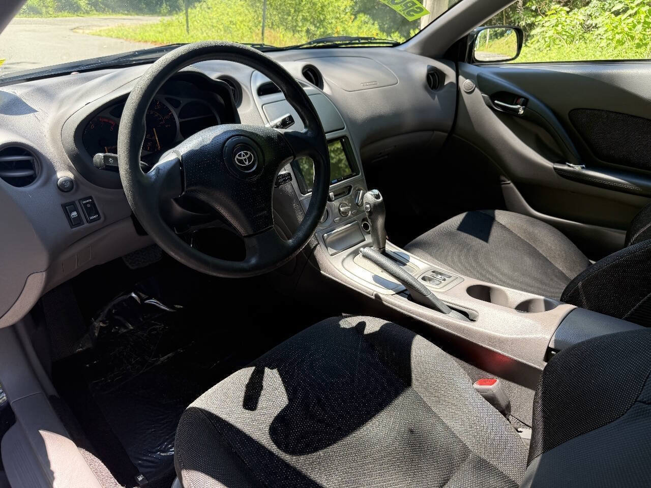 Used 2001 Toyota Celica GT FWD image 10