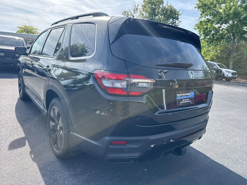 New 2026 Honda Pilot Black Edition image 5