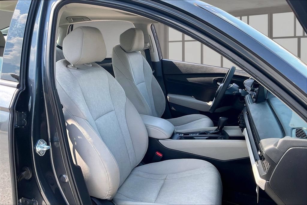 Certified 2024 Honda Accord EX image 27
