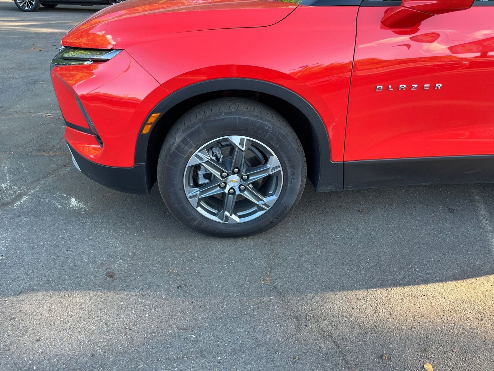 Used 2025 Chevrolet Blazer LT image 31