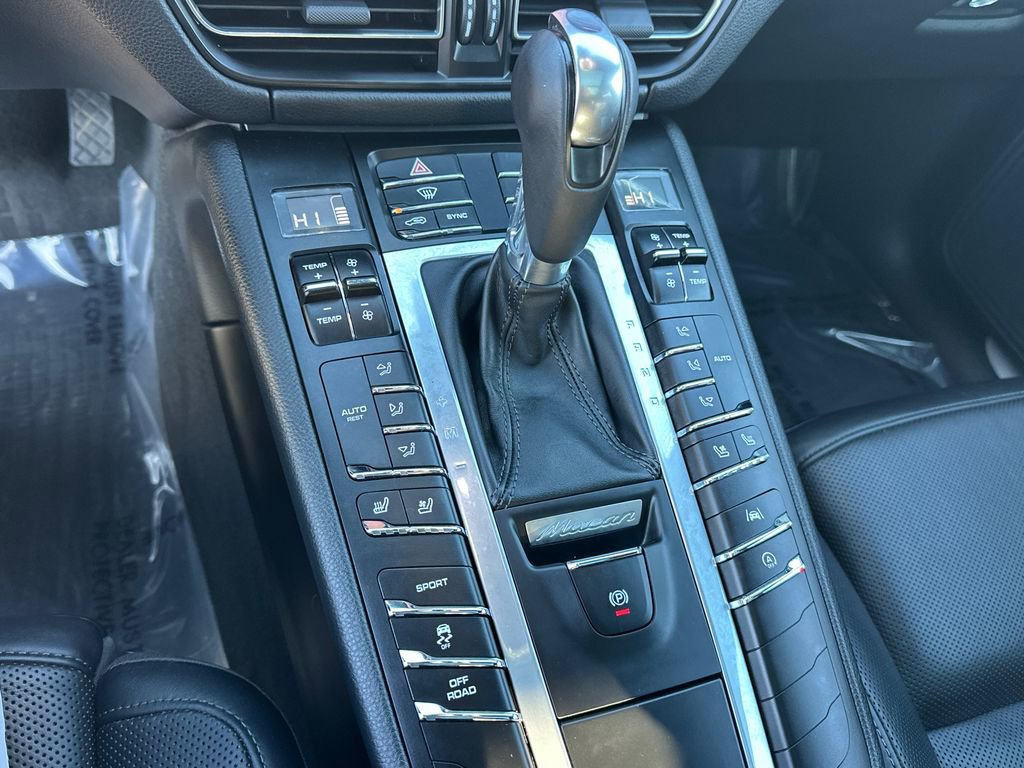 Used 2021 Porsche Macan S image 31