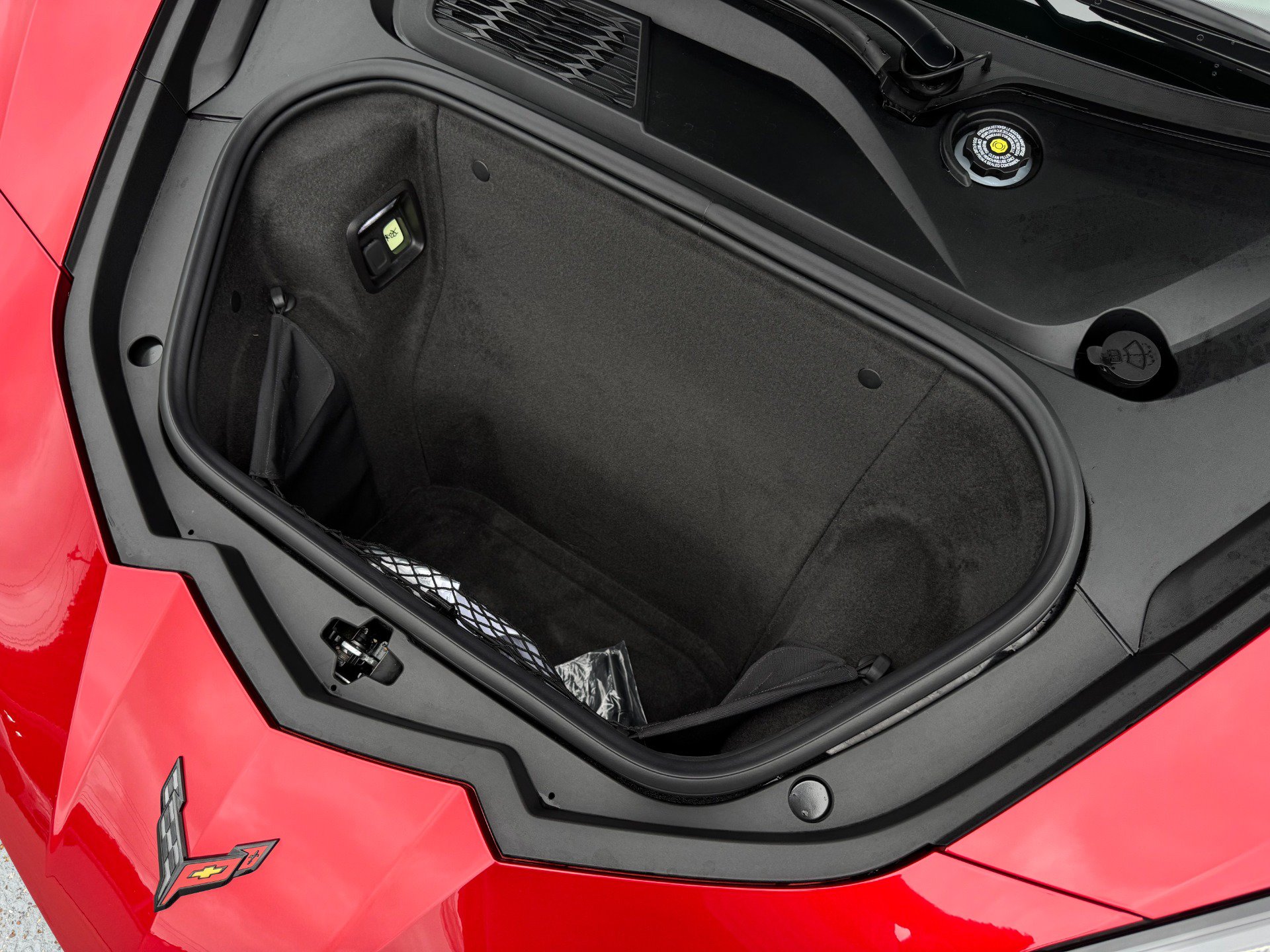 Used 2025 Chevrolet Corvette Stingray Premium Cpe w/ Z51 Performance Package RWD image 34
