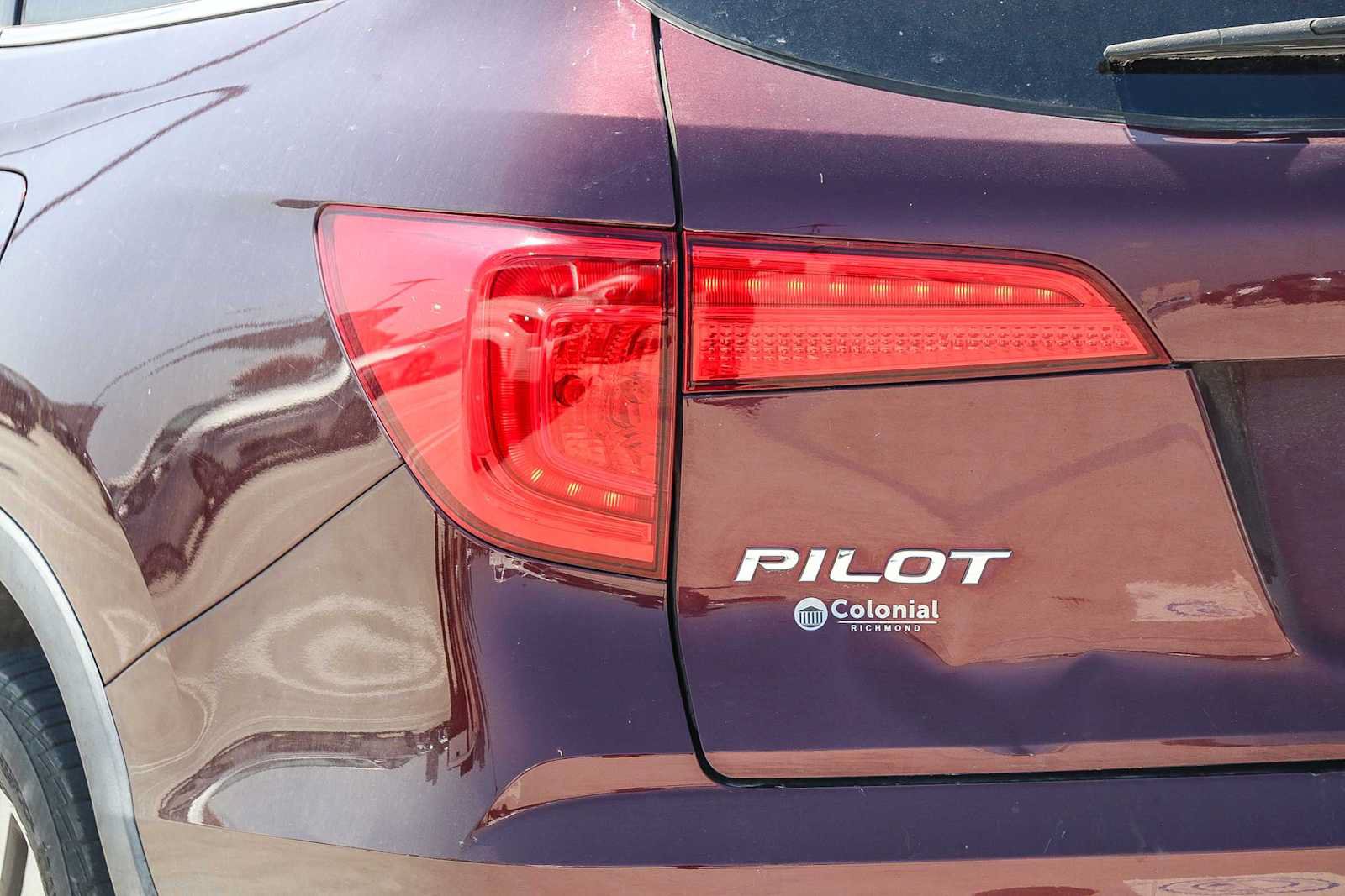 Used 2017 Honda Pilot Touring image 9