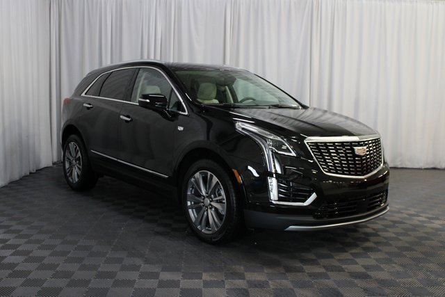 New 2025 Cadillac XT5 Premium Luxury w/ Technology Package