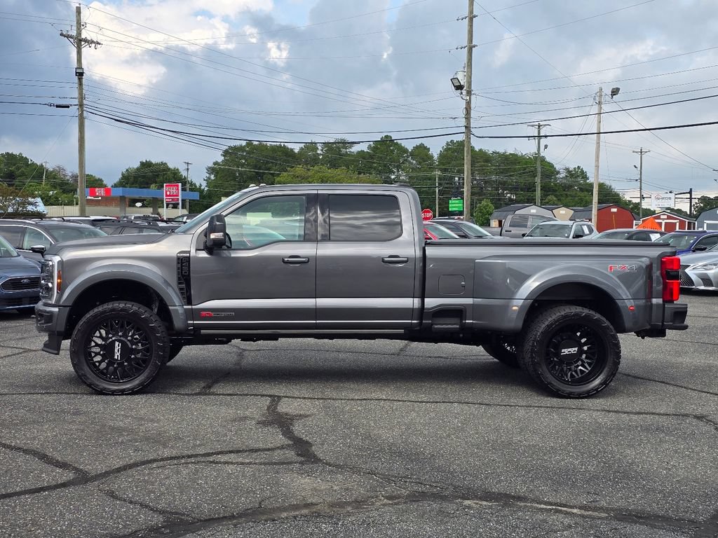 Used 2025 Ford F450 Platinum w/ FX4 Off-Road Package AWD/4WD image 22