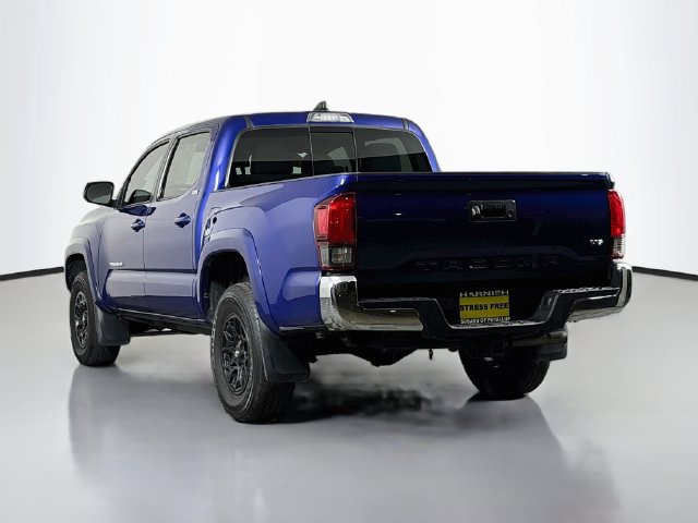 Used 2022 Toyota Tacoma SR5 RWD image 5