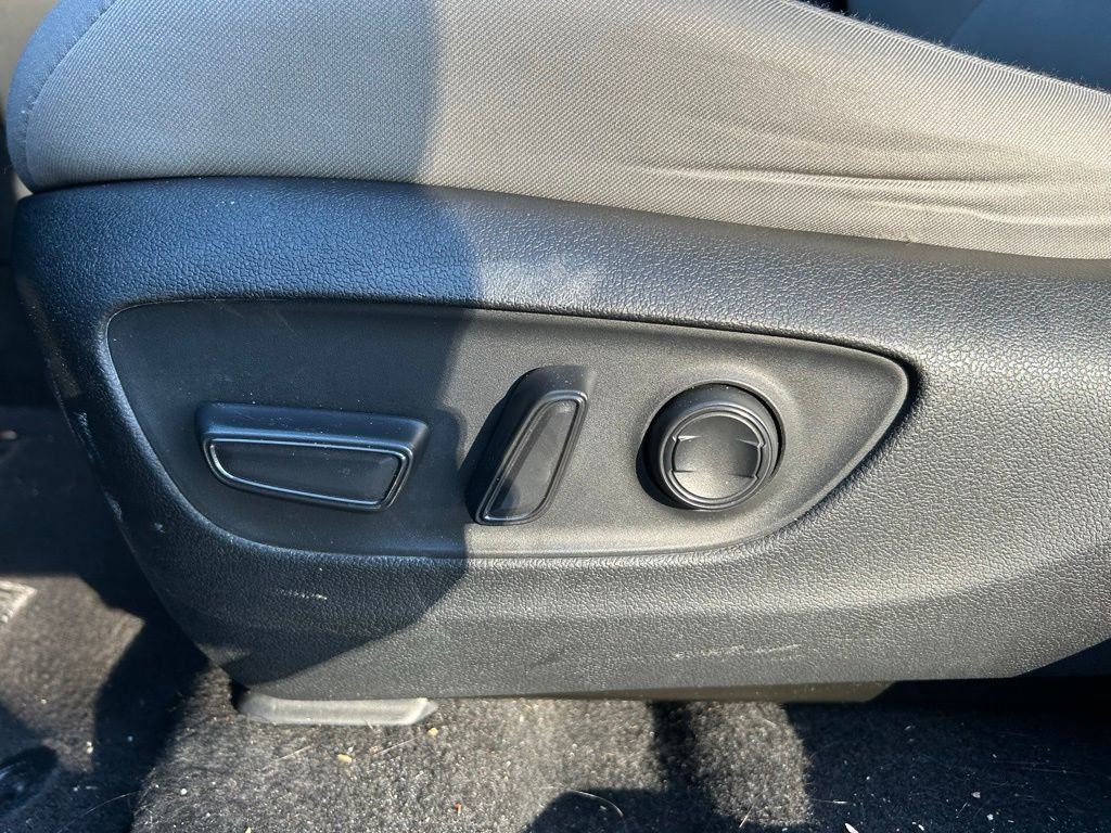 Certified 2023 Toyota RAV4 XLE FWD image 16