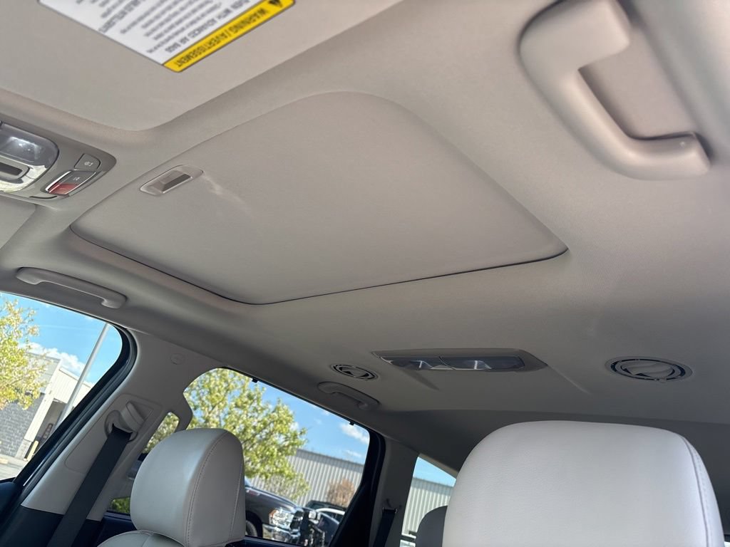 Certified 2024 Kia Telluride EX w/ EX Captain's Chair Package AWD/4WD image 26