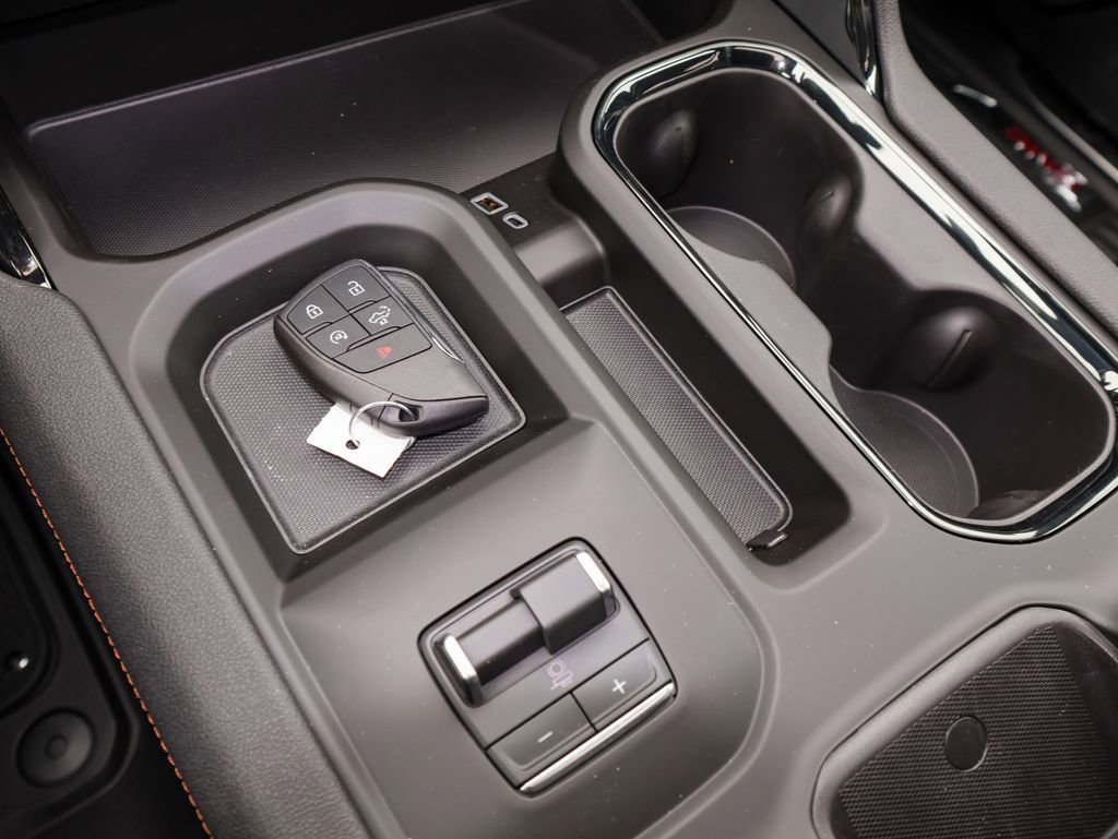 New 2026 GMC Sierra 2500 AT4 w/ AT4 Premium Plus Package image 25