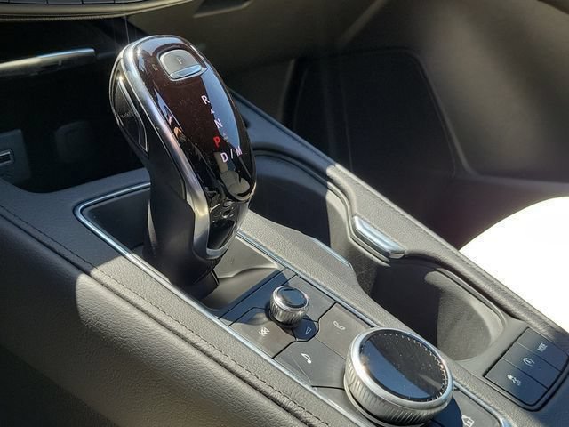 Certified 2023 Cadillac XT4 Sport FWD image 30