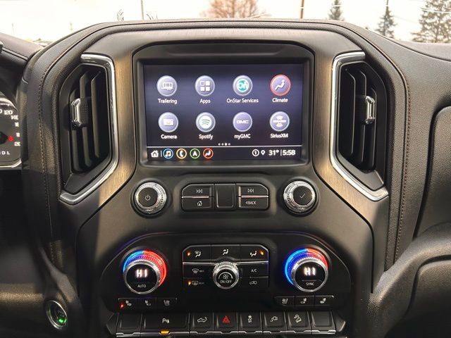 Used 2023 GMC Sierra 3500 AT4 w/ AT4 Preferred Package AWD/4WD image 19