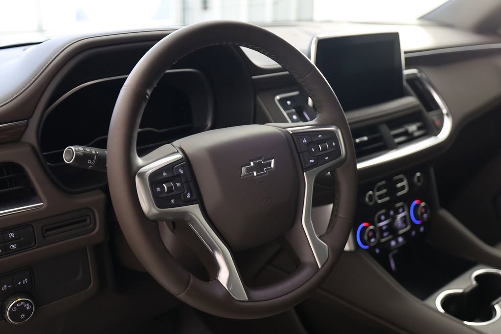 Used 2023 Chevrolet Tahoe Z71 w/ Luxury Package image 21