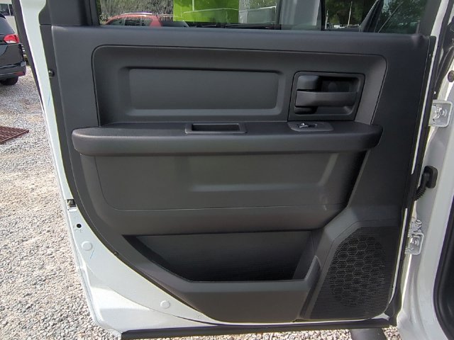 New 2026 RAM 3500 Tradesman AWD/4WD image 30
