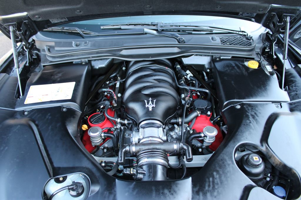 Used 2018 Maserati GranTurismo Sport image 25