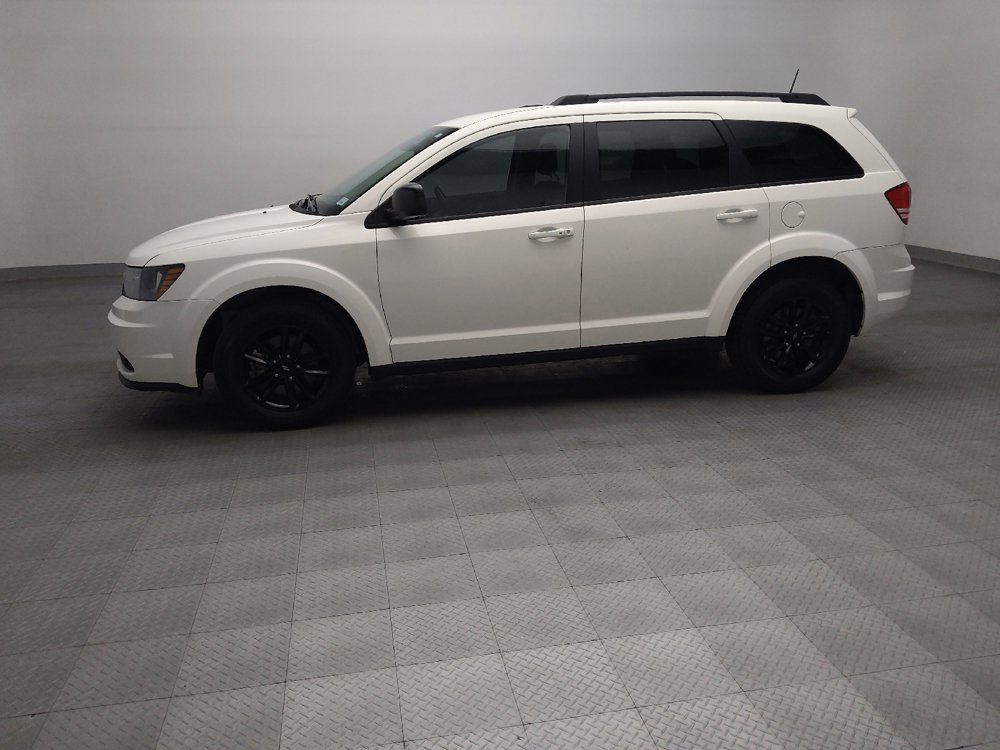 Used 2020 Dodge Journey SE w/ SE Popular Equipment Group FWD image 2
